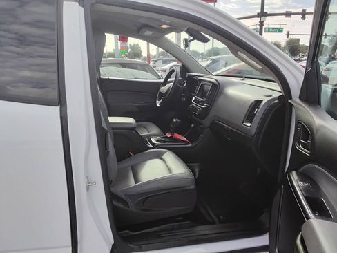 Used 2021 Chevrolet Colorado W/T w/ WT Convenience Package RWD image 5