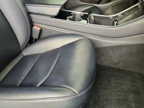 Used 2019 Tesla Model 3 RWD image 30