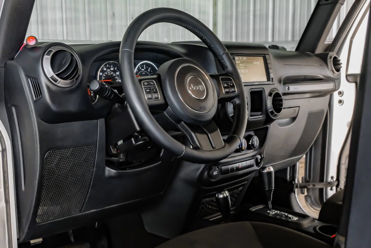 Used 2016 Jeep Wrangler Sport AWD/4WD image 14