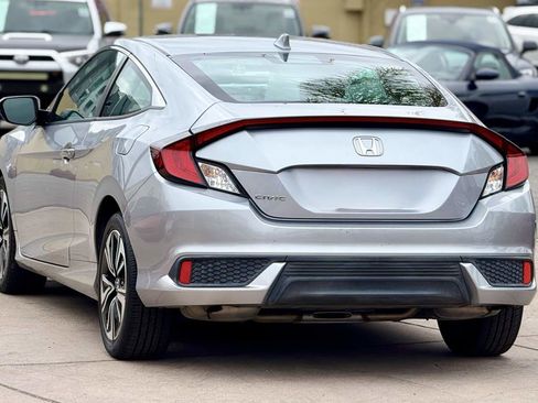 Used 2016 Honda Civic EX-L image 9