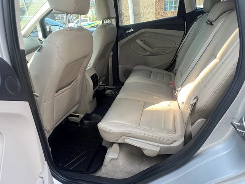 Used 2016 Ford C-MAX Energi SEL w/ Equipment Group 301A image 27