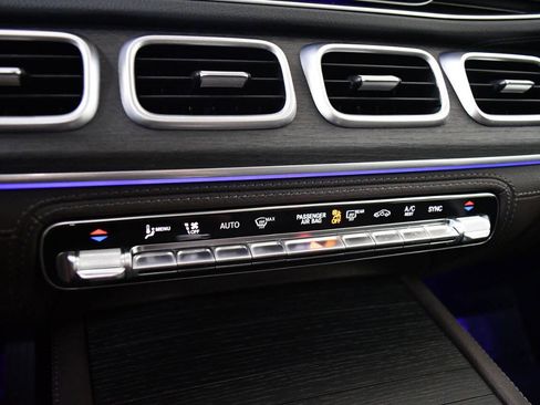 Used 2022 Mercedes-Benz GLE 450 4MATIC w/ Revised AMG Line Exterior image 22