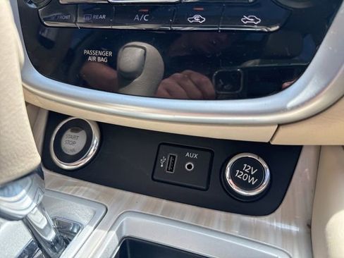 Used 2018 Nissan Murano Platinum w/ Cargo Package AWD/4WD image 34
