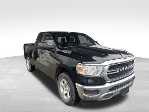 Used 2023 RAM 1500 Tradesman w/ SXT Appearance Group AWD/4WD image 2