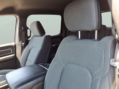 Used 2021 RAM 1500 Big Horn AWD/4WD image 16