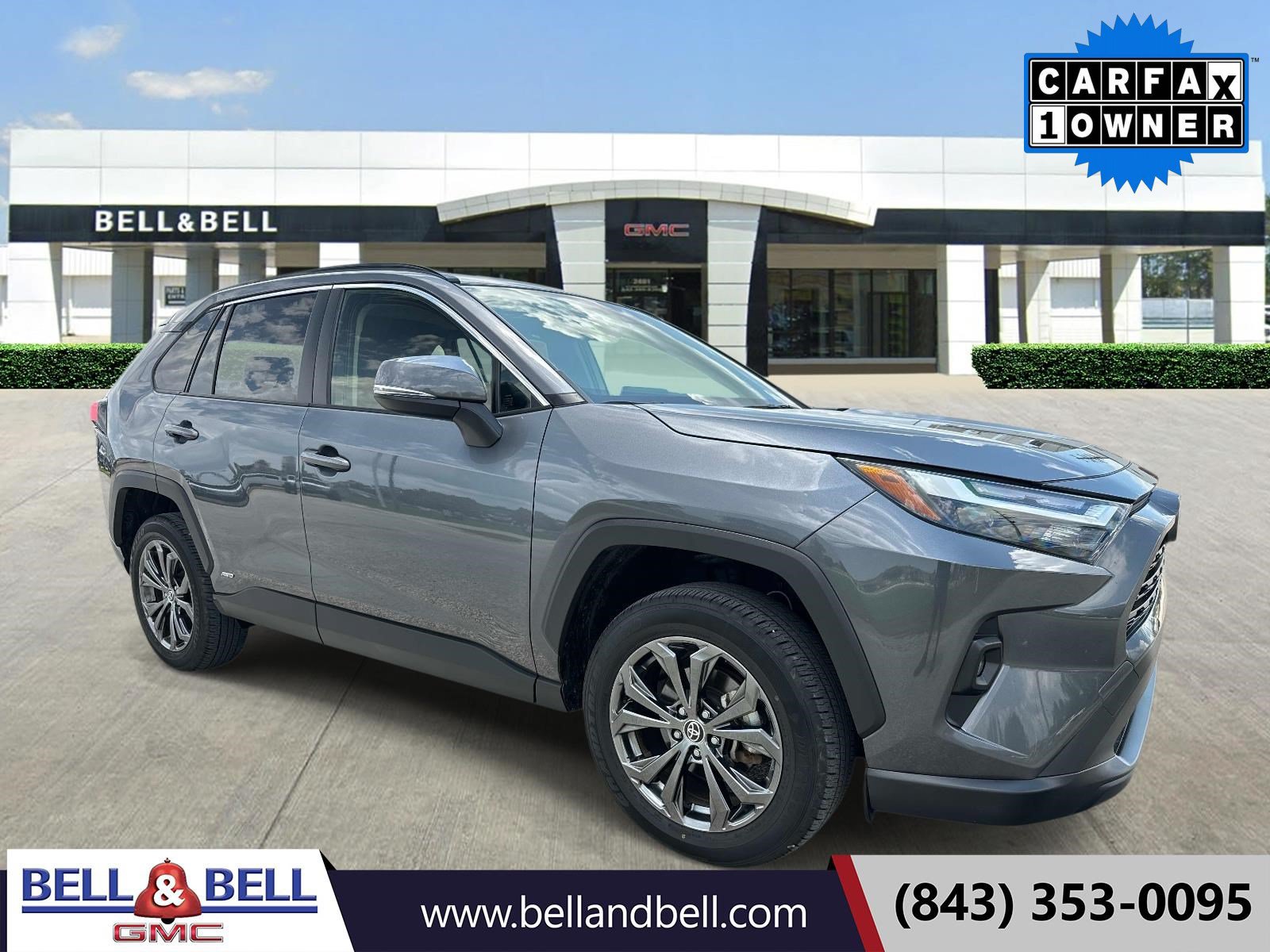 Used 2025 Toyota RAV4 XLE Premium w/ Weather Package AWD/4WD image 1