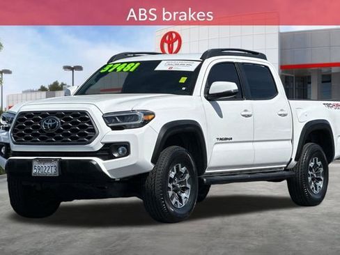 Certified 2023 Toyota Tacoma TRD Off-Road image 11
