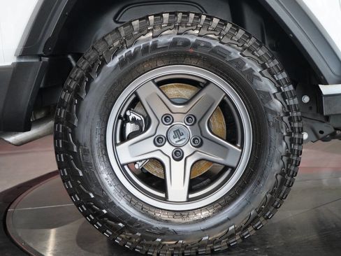 Used 2024 Jeep Wrangler Sport image 47