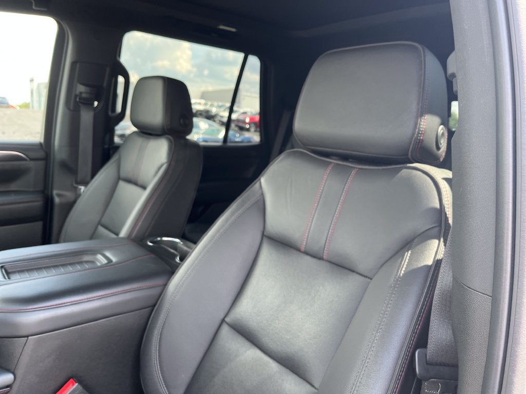 Used 2023 Chevrolet Tahoe RST w/ Sport Performance Package AWD/4WD image 12