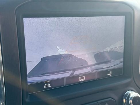 Certified 2022 GMC Sierra 1500 AT4 AWD/4WD image 4