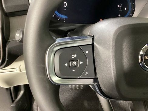 New 2025 Volvo XC40 B5 Ultra w/ Climate Package image 29