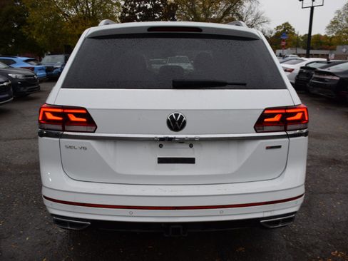 Used 2022 Volkswagen Atlas SEL R-Line image 7
