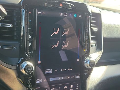 New 2026 RAM 2500 Tradesman AWD/4WD image 17