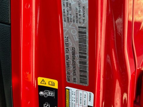 Used 2023 Jeep Wrangler Sahara w/ Cold Weather Group image 33