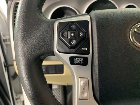 Used 2017 Toyota Sequoia SR5 image 18