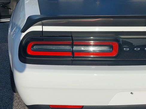 Used 2023 Dodge Challenger SRT Hellcat RWD image 33