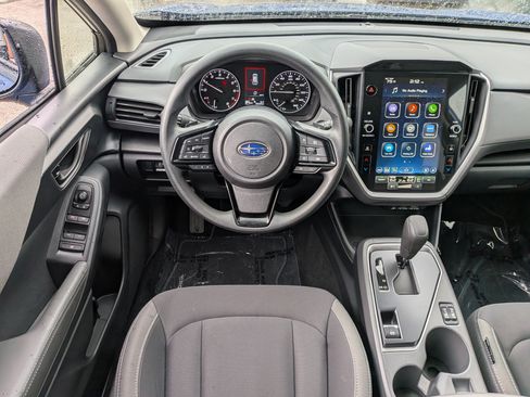 Used 2025 Subaru Crosstrek 2.5i Premium AWD/4WD image 17