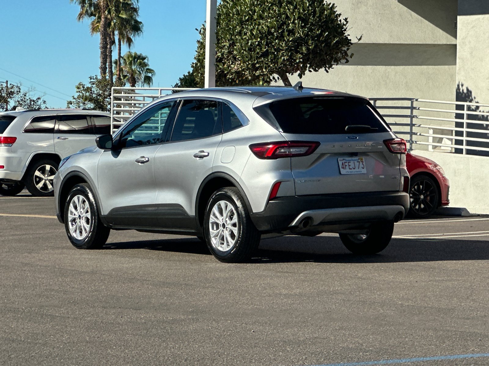 Used 2024 Ford Escape Active AWD/4WD image 3