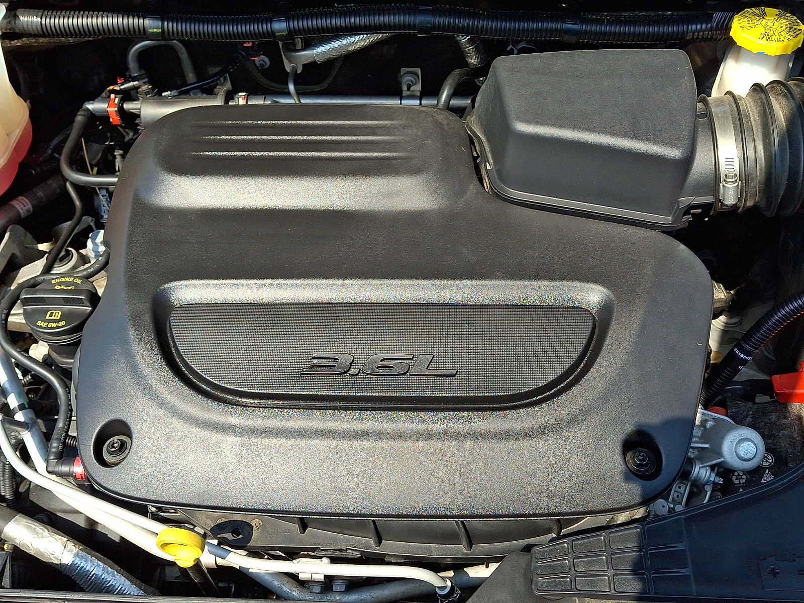 Certified 2024 Chrysler Pacifica Touring-L FWD image 30