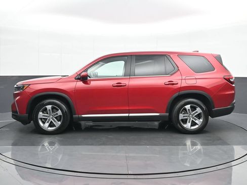 Used 2023 Honda Pilot EX-L image 3