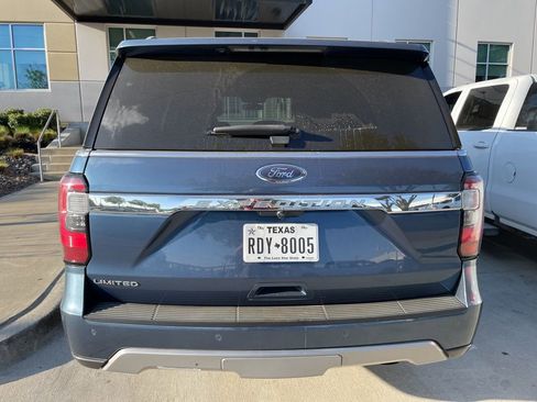 Used 2020 Ford Expedition Limited image 3