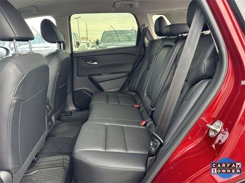 Used 2024 Nissan Rogue SL image 28