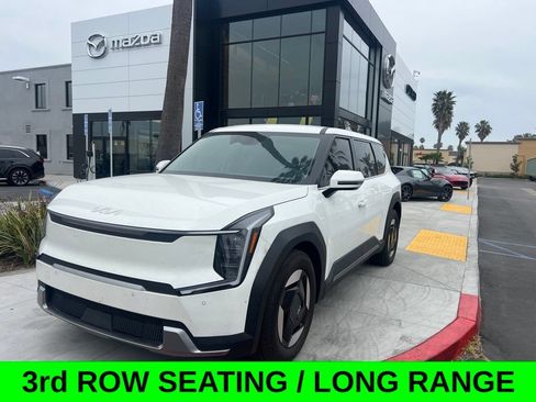 Used 2024 Kia EV9 Light Long Range RWD image 1