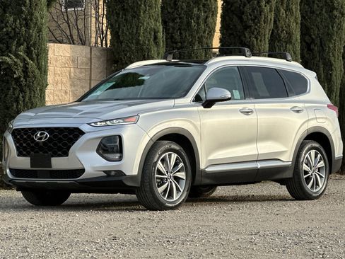 Used 2019 Hyundai Santa Fe AWD image 8