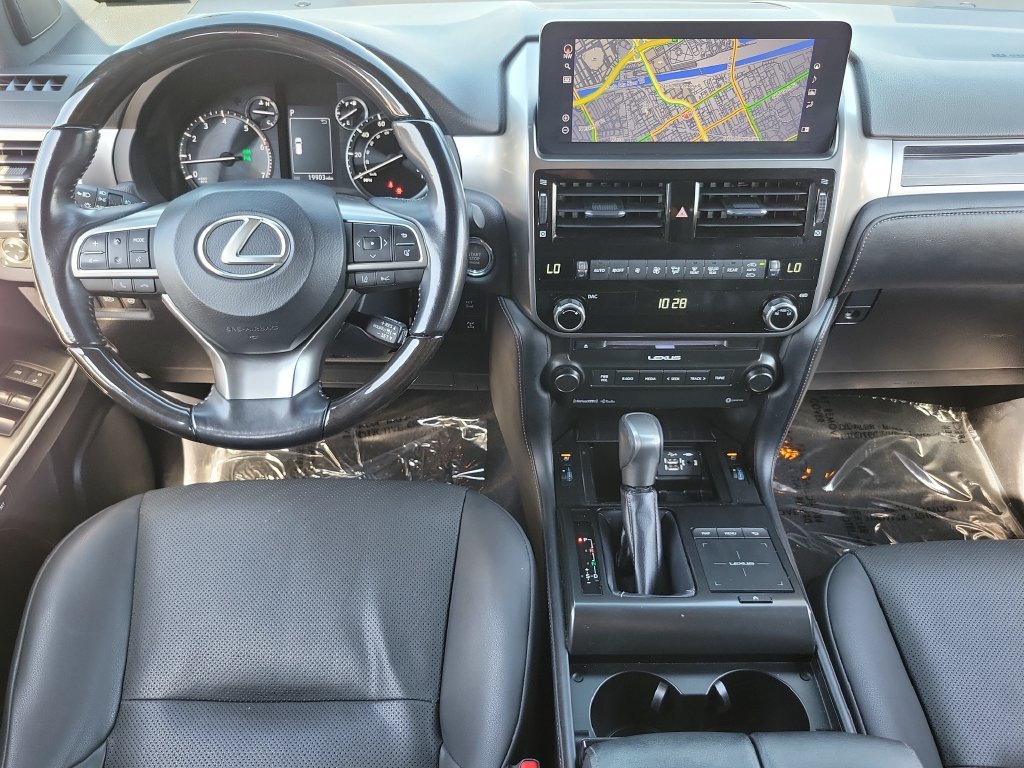 Used 2022 Lexus GX 460 Premium w/ Premium Package AWD/4WD image 4