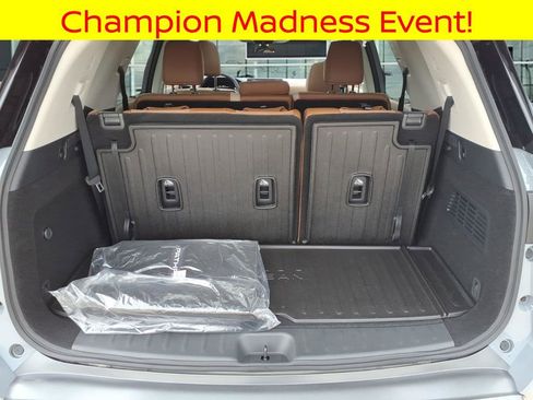 New 2026 Nissan Pathfinder Platinum w/ Cargo Package image 11