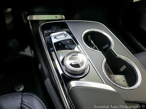 New 2026 Cadillac Lyriq Signature Sport image 18