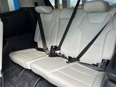 Used 2021 Kia Telluride S image 18