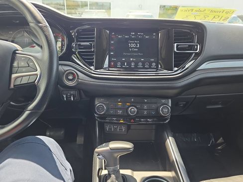 Used 2021 Dodge Durango SXT AWD/4WD image 23
