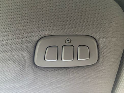 Used 2024 Lincoln Nautilus Reserve image 40