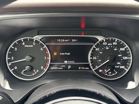 Used 2023 Nissan Rogue SV image 11