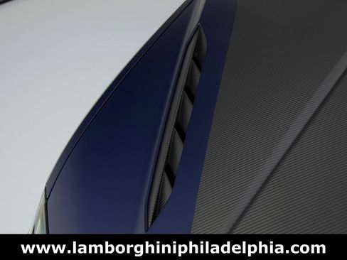 Used 2023 Lamborghini Urus Performante AWD/4WD image 47