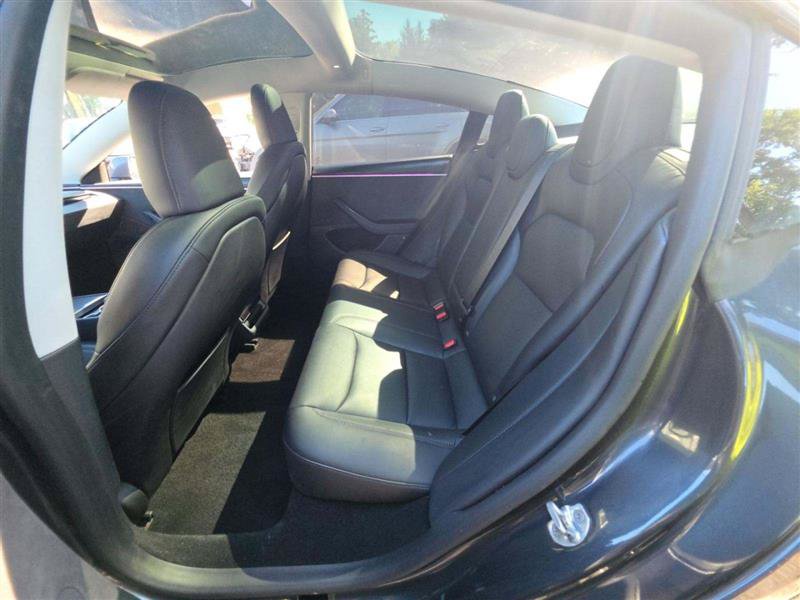 Used 2025 Tesla Model 3 Long Range AWD/4WD image 8
