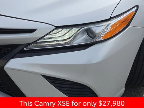 Used 2020 Toyota Camry XSE image 35