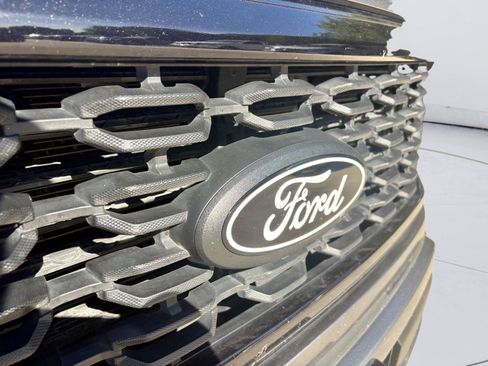 Used 2024 Ford F150 STX w/ STX Black Appearance Package RWD image 9
