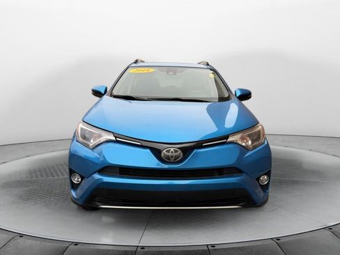 Used 2018 Toyota RAV4 XLE image 8
