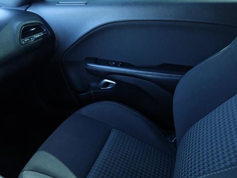 Used 2019 Dodge Challenger R/T w/ Driver Convenience Group image 13