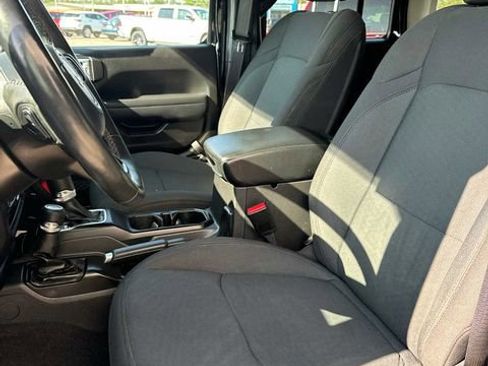 Used 2022 Jeep Wrangler Unlimited Sport image 15