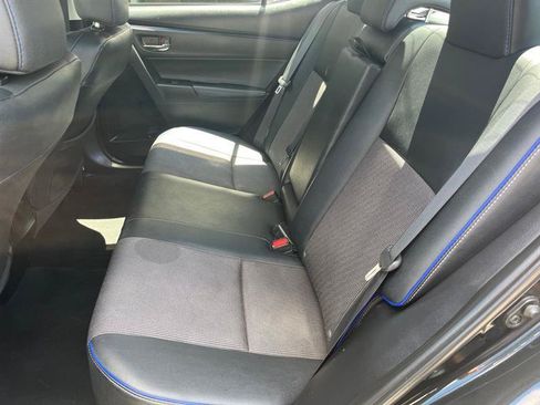 Used 2017 Toyota Corolla SE w/ Carpet Mat Package (TMS) FWD image 18