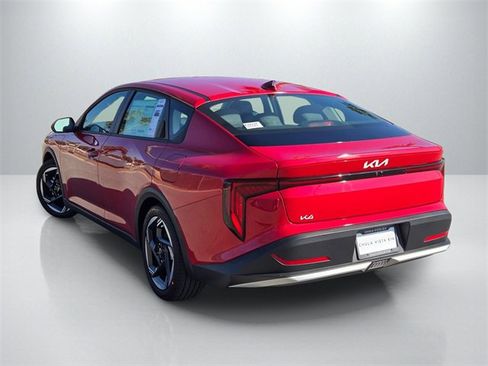 New 2025 Kia K4 EX image 6