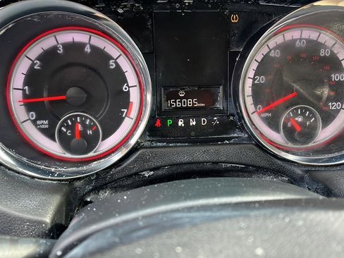 Used 2013 Dodge Grand Caravan SXT w/ UConnect Hands-Free Group image 5