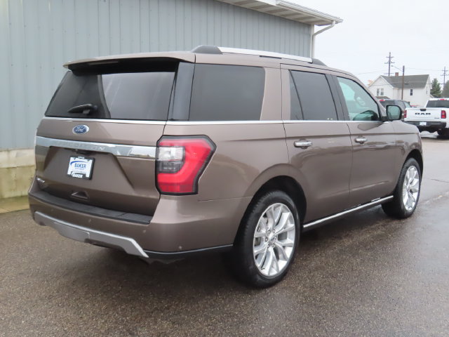 Used 2019 Ford Expedition Limited w/ Equipment Group 302A AWD/4WD image 3