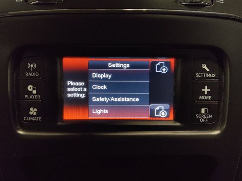 Used 2020 Dodge Journey SE w/ SE Popular Equipment Group FWD image 25