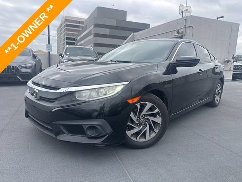 Used 2018 Honda Civic EX image 1