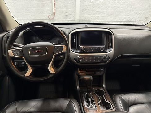 Used 2018 GMC Canyon SLT w/ Driver Alert Package image 12