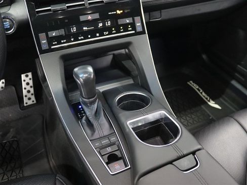 Used 2021 Toyota Avalon XSE image 35